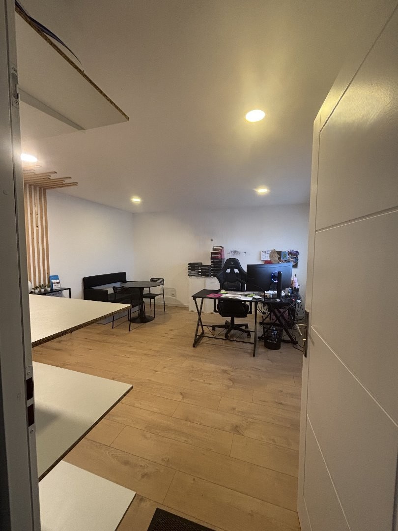 A louer - local d'activités en excellent état, de 190 m2