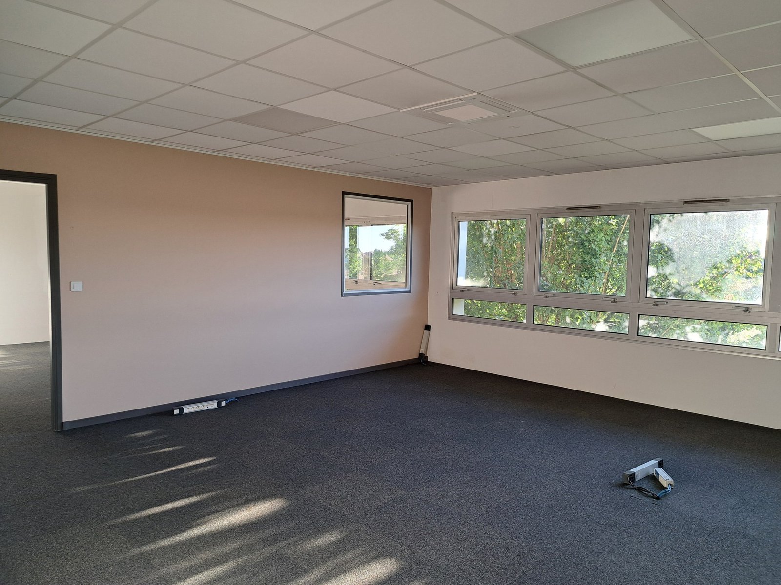 Bureau Tours – photo 4