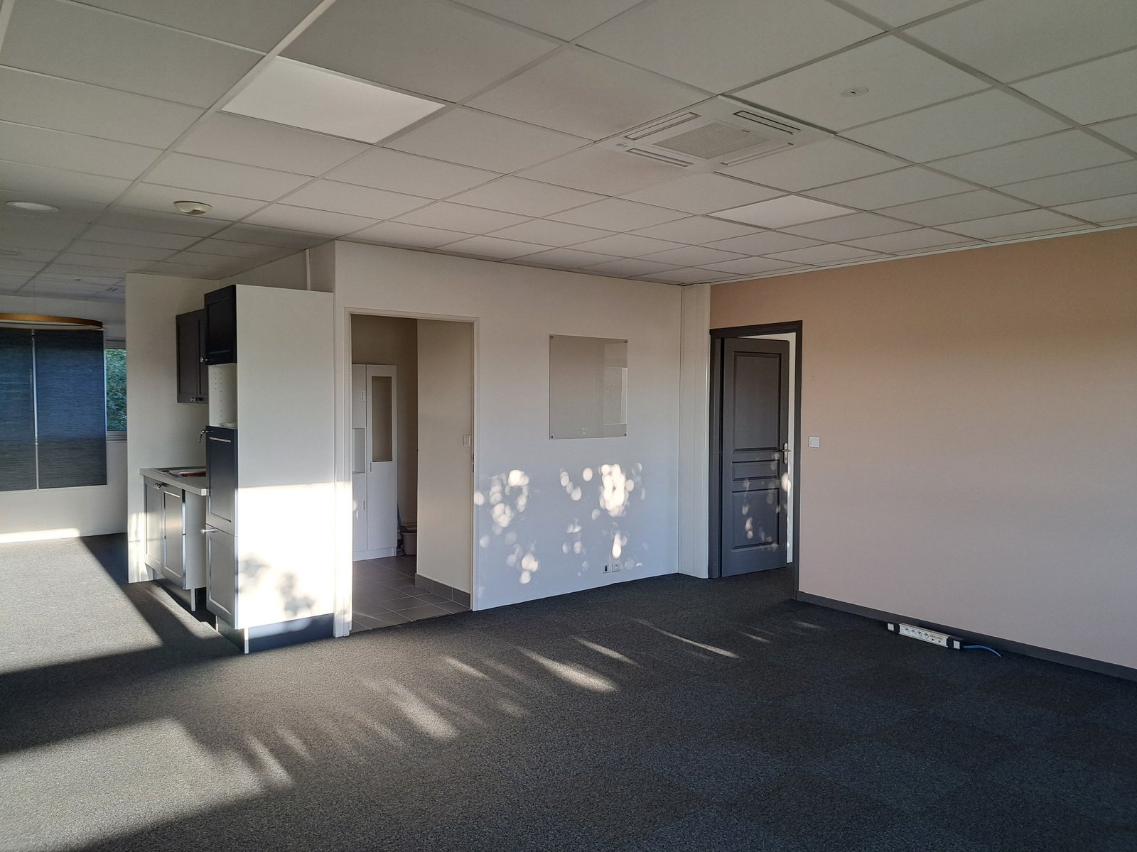 Bureau Tours – photo 5