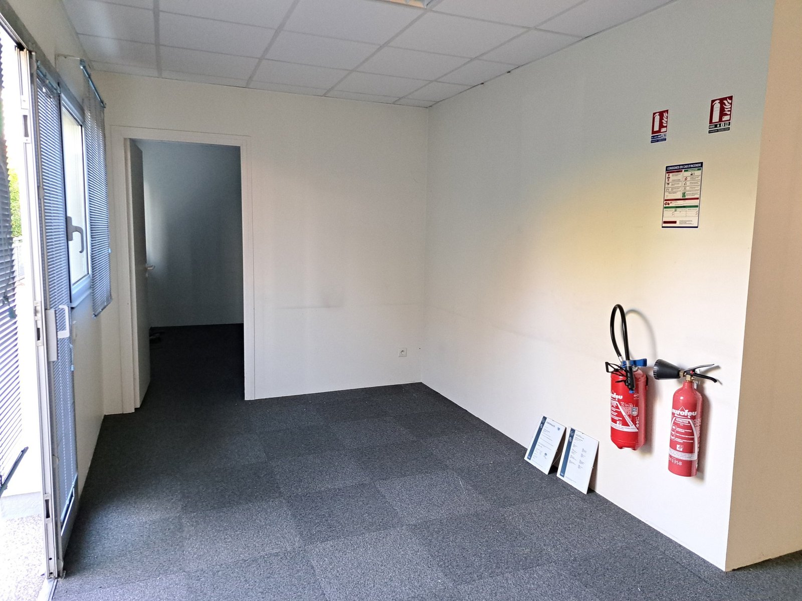 Bureau Tours – photo 3