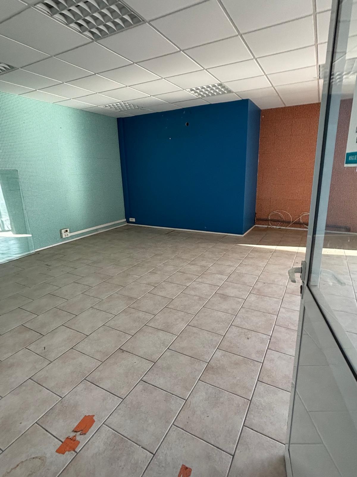 Bâtiment d'activités à vendre - 500 m2 - Joué-lès-Tours